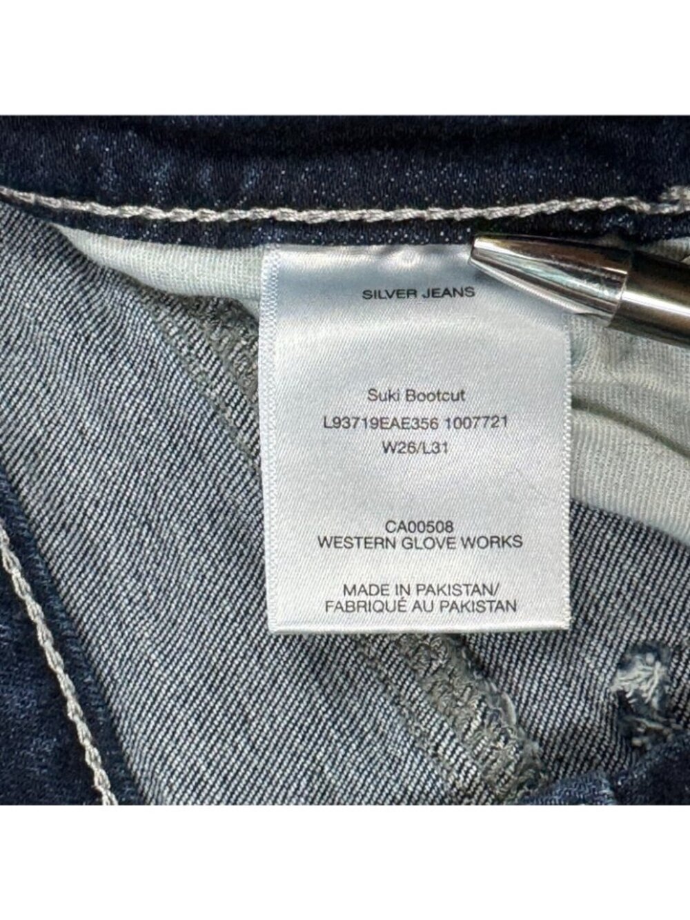 Silver Jeans Suki Womens Size 26W 31L Blue Denim Bootcut Leg Distressed Mid Rise - Picture 6 of 12